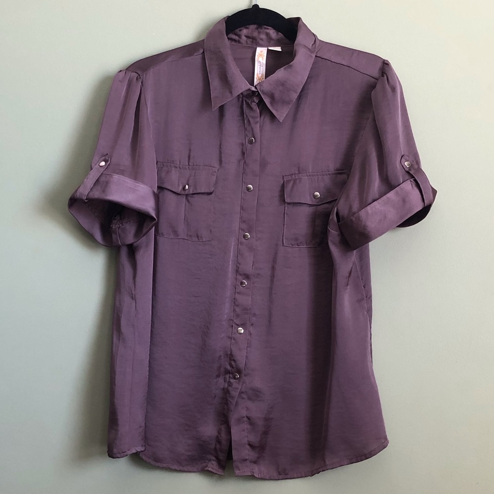 Silk Look Short Sleeved Career Top in Lavender